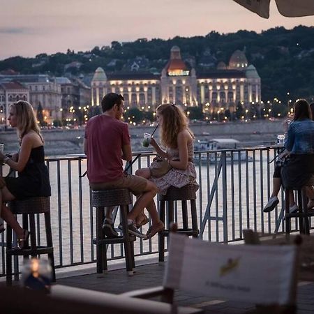 Luxurious Studio Located In The Heart Of Budapest Exterior photo